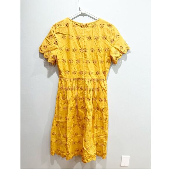 Madewell scalloped eyelet midi dress yellow - Picture 4 of 6